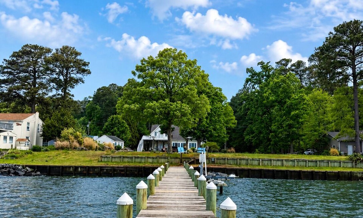 Hague House | Riverfront Retreat in Hague, VA - Dock, Beach, Kayaks & Sunset Views