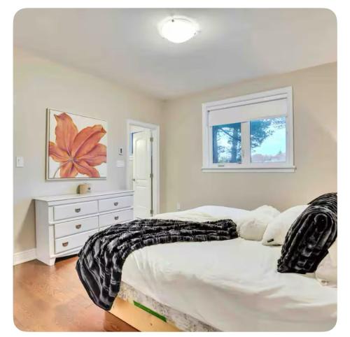 Wasaga Beach House | Riverside Dreams