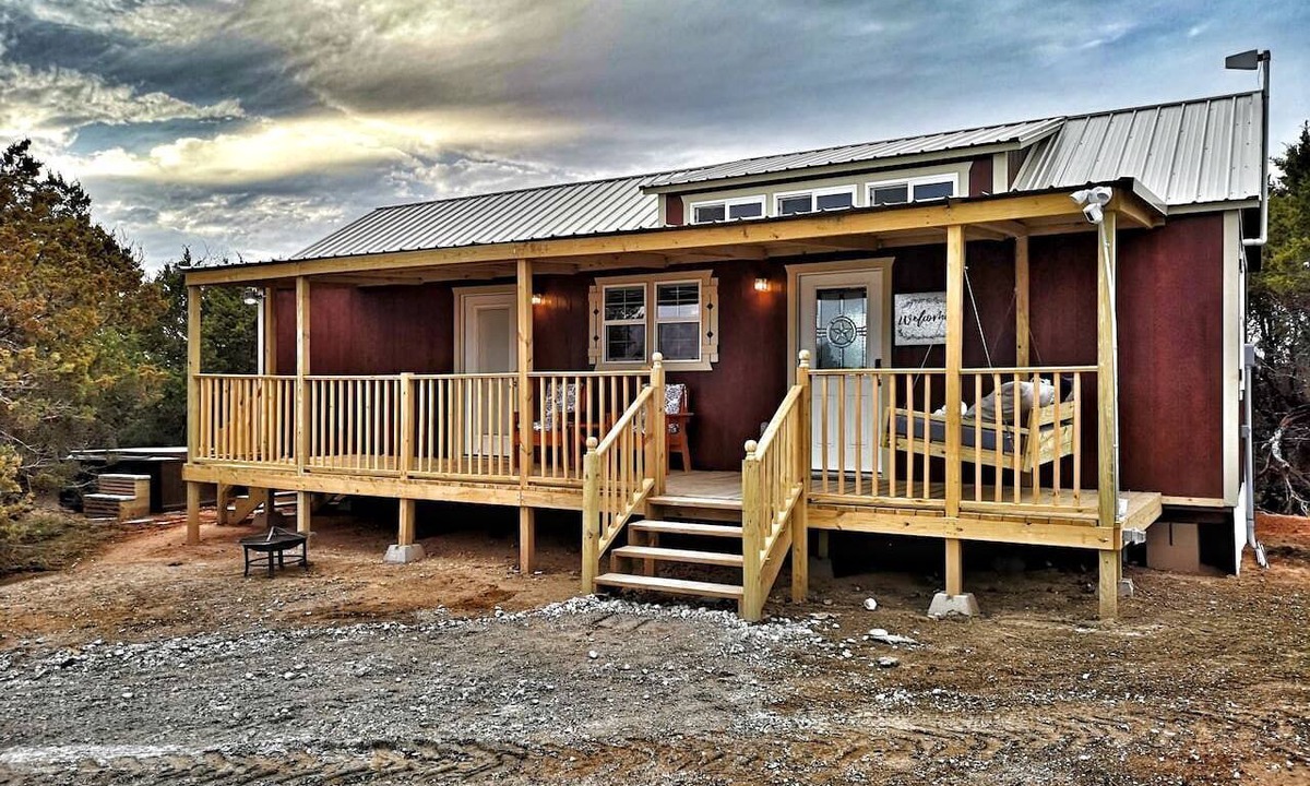 Paluxy Cabin | Romantic Granbury Cabin Ideal for a Texas Getaway