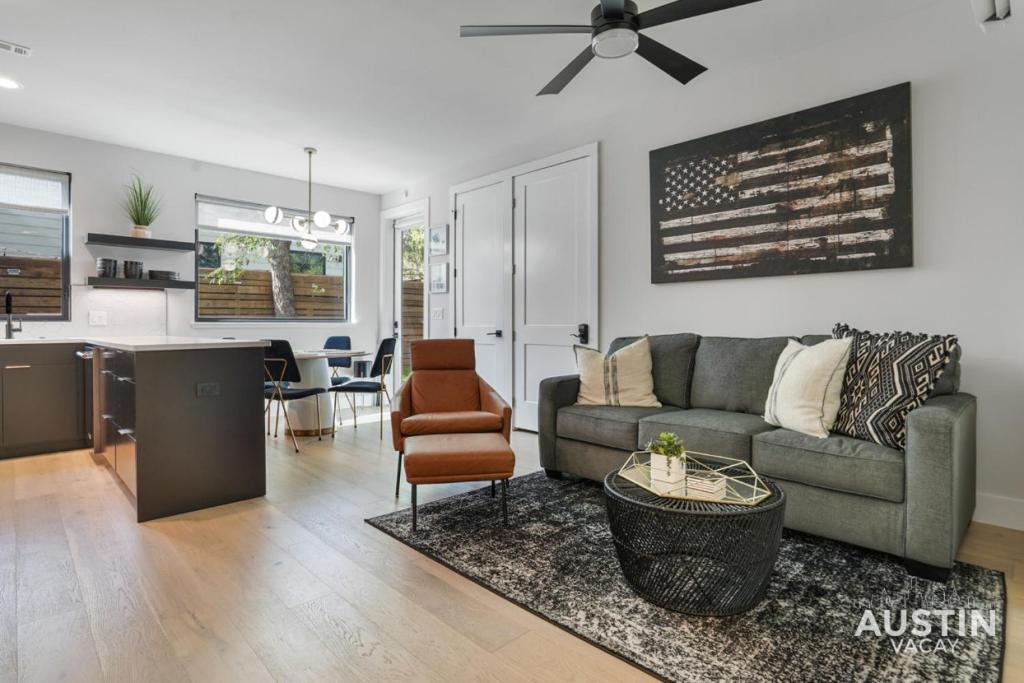 Blackshear-Prospect Hill House | Rooftop Fire Pits Near DT Rainy St and Putting Green