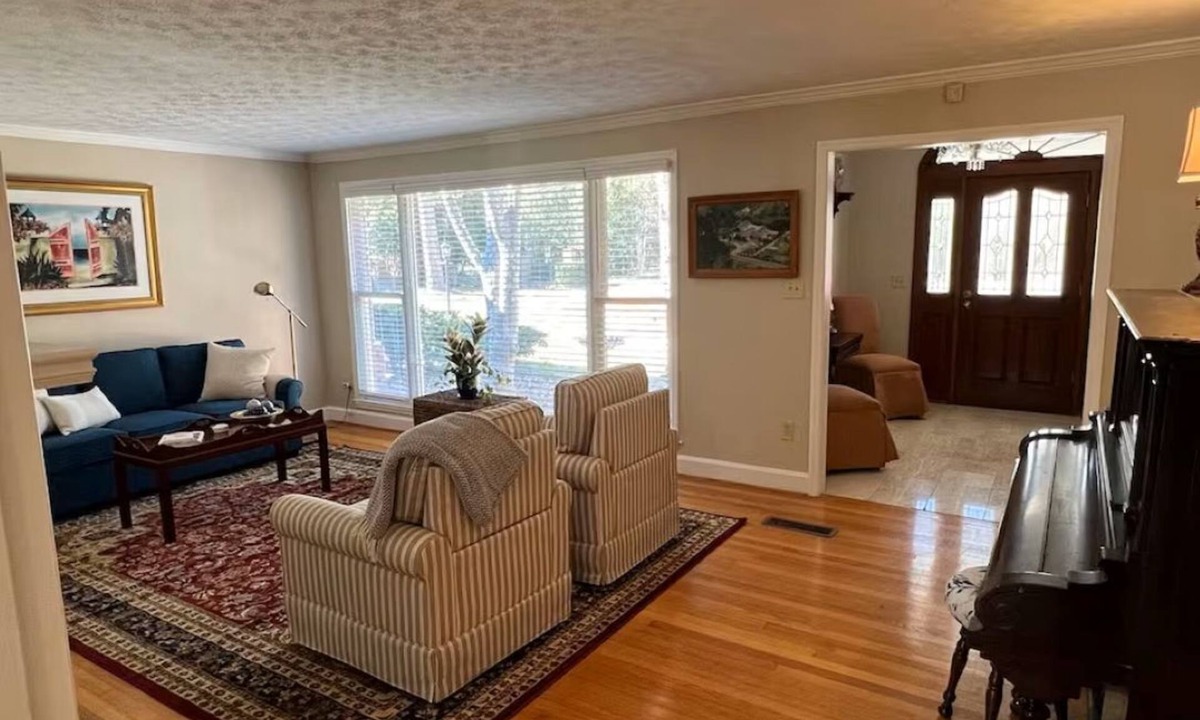 Pittsview House | Roomy Retreat! Two private king suites & a queen!
