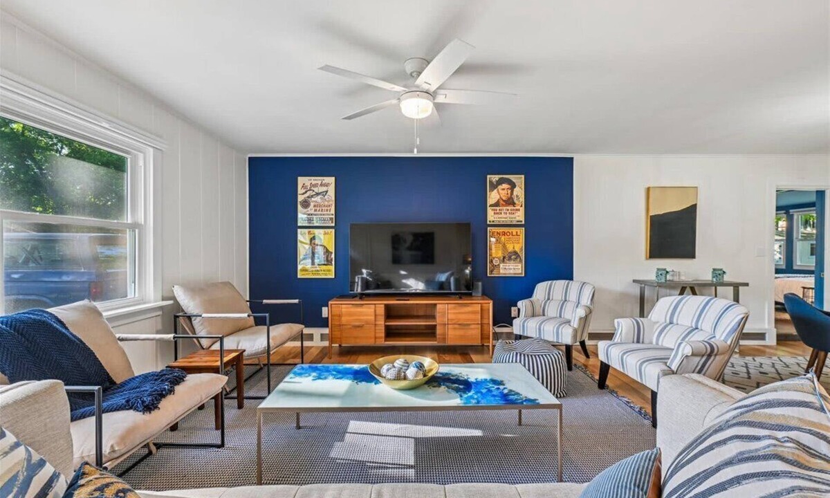 North Beach House | Rose Haven Peaceful, Spacious, 3 Bedroom Retreat