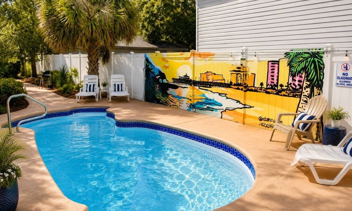 Windy Hill House | Saltwater Pool, Large Dog Friendly, Steps to the beach!