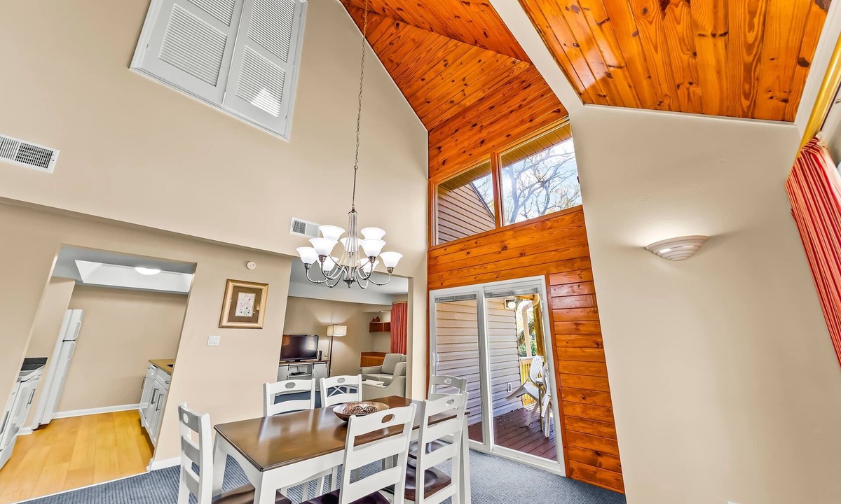 Fairfield Harbour Condo | Sand Castle Village Townhome Family Fun & Pool Access!