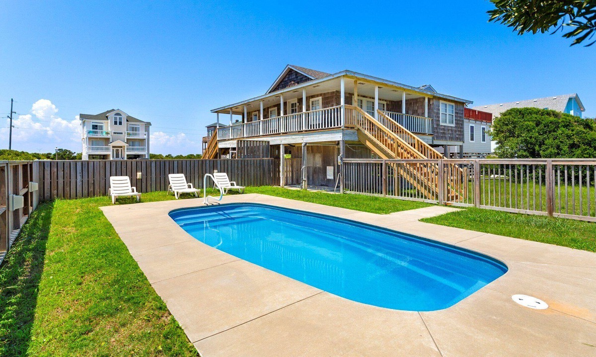 South Nags Head House | Sandcastle - 500ft to Beach w/pool