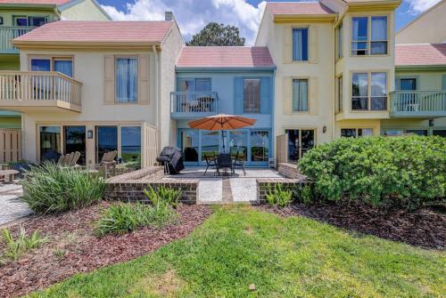 Harbour Town House | Schooner Court 705