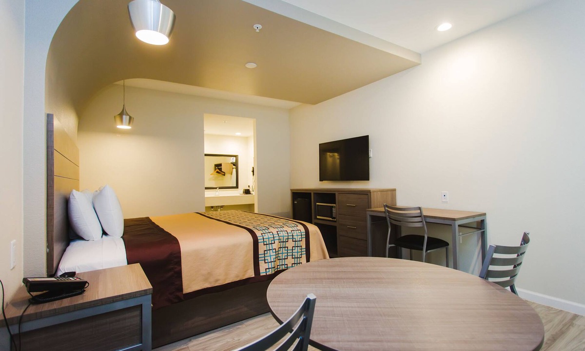Atascocita Hotel | Scottish Inns & Suites Atascocita
