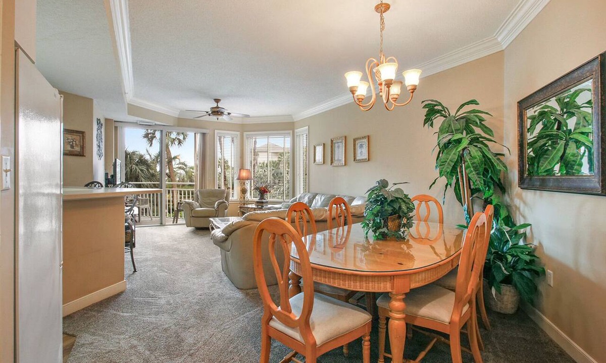 North Forest Beach Condo | Sea Crest 2110 - North Forest Beach - Oceanside 1st Floor Condo -