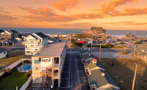 Nags Head Hotel | Sea Horse Inn and Cottages