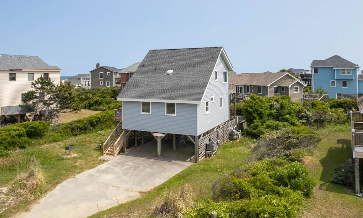 South Nags Head House | Sea Think Wonder 4 Bedroom Home in Nags Head