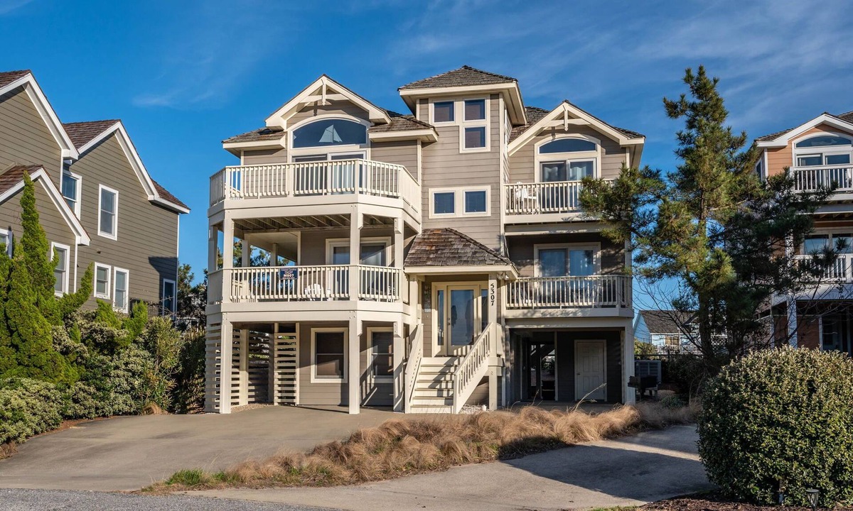 Nags Head House | Seas The Day: Private Hot Tub, Amazing Sunsets