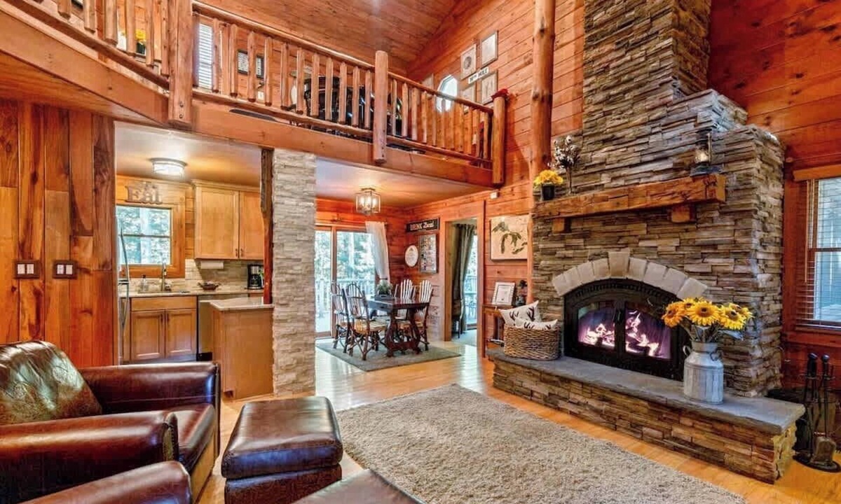 Clam River Cabin | Secluded Torch Lake Cabin, 3BR, Sleeps 8, Firepit