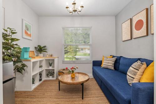 Alachua House | Serenity Terrace - King Bed , Lounge & Coffee Bar