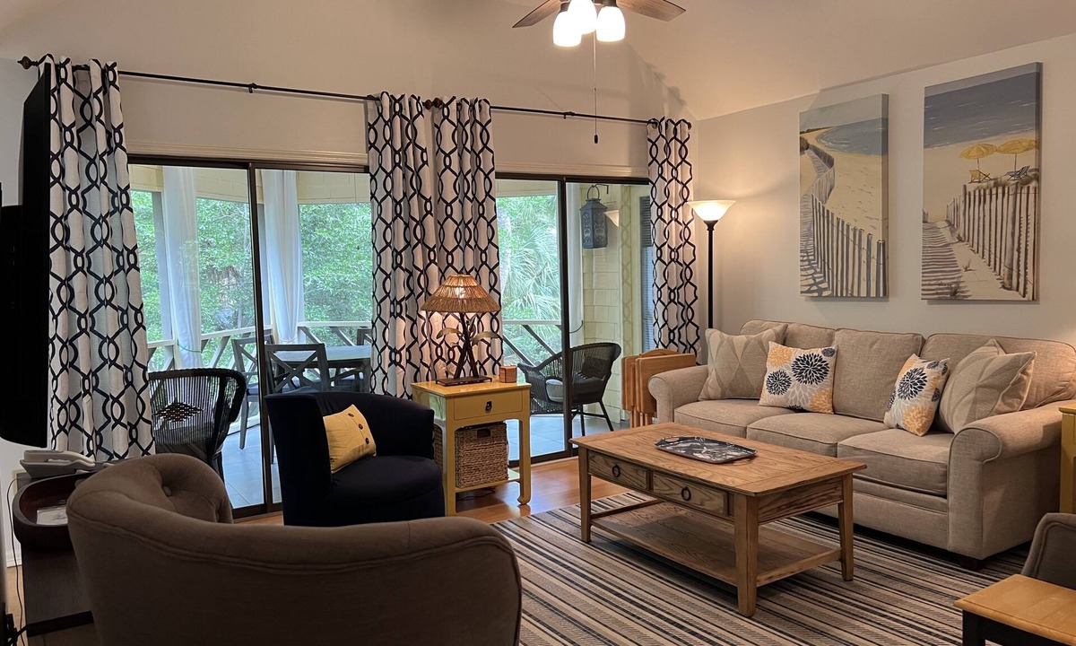 Kiawah Island Villa | Short, pleasant walk to the beach! Two bedrooms, two baths. Dogs OK.