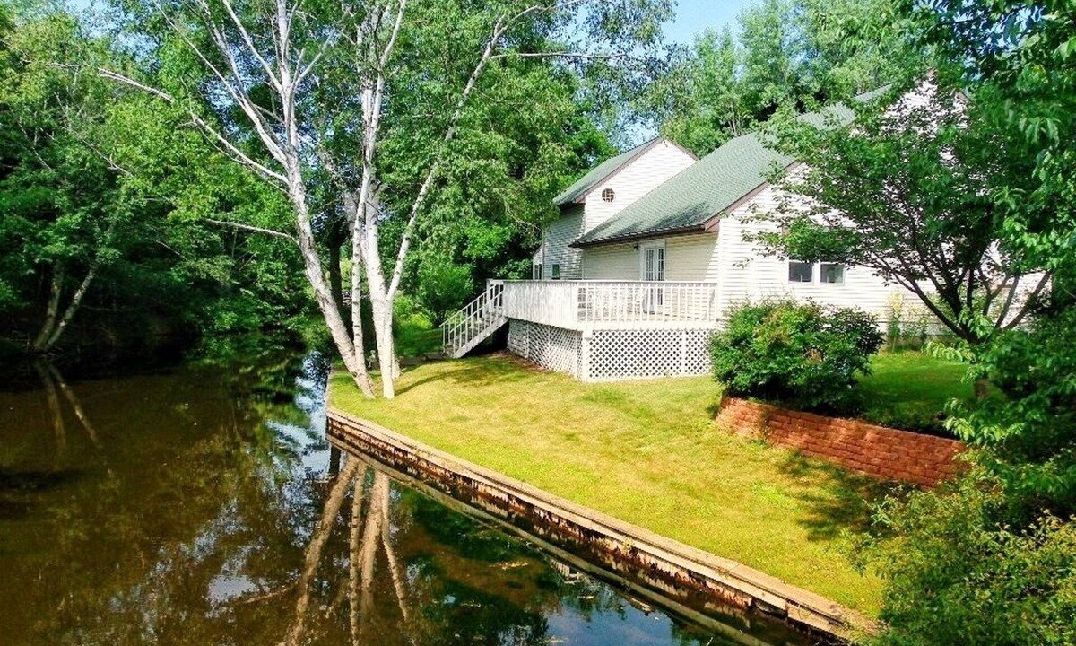 Silver Lake House | Silver Lake, MI. Nice & Clean Cottage Home. Large Yard. Perfect Location.