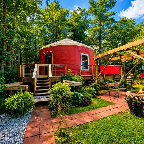 Fancy Gap House | Simply Serenity Yurt- Magical Getaway w/Hot Tub