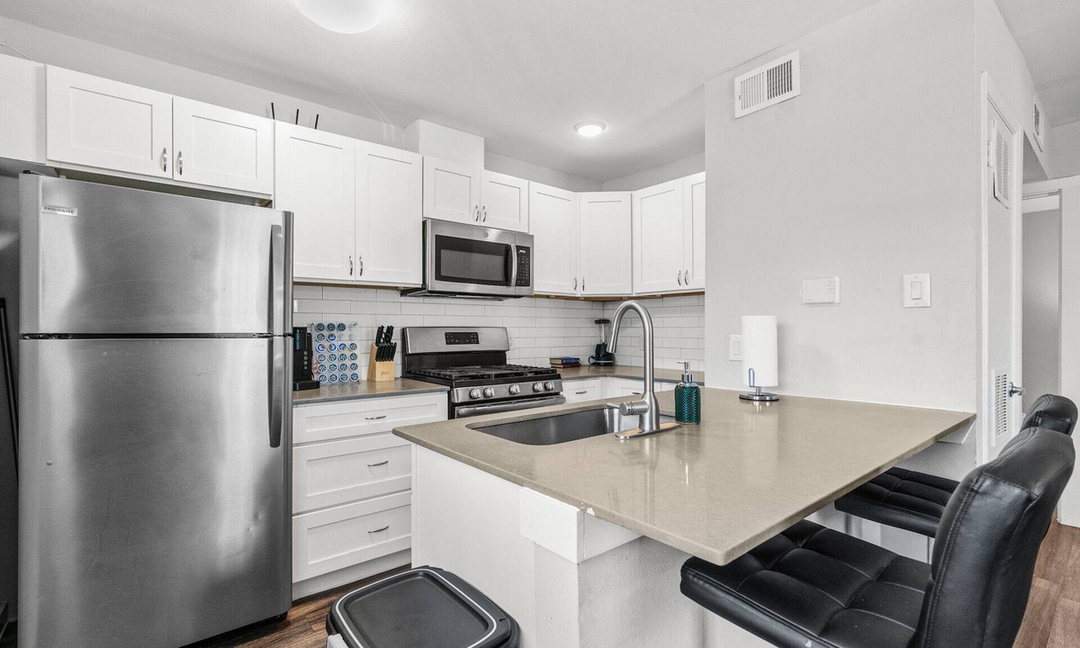 Highland Apartment | Small 1 Bedroom Apt in Highland Austin 2321