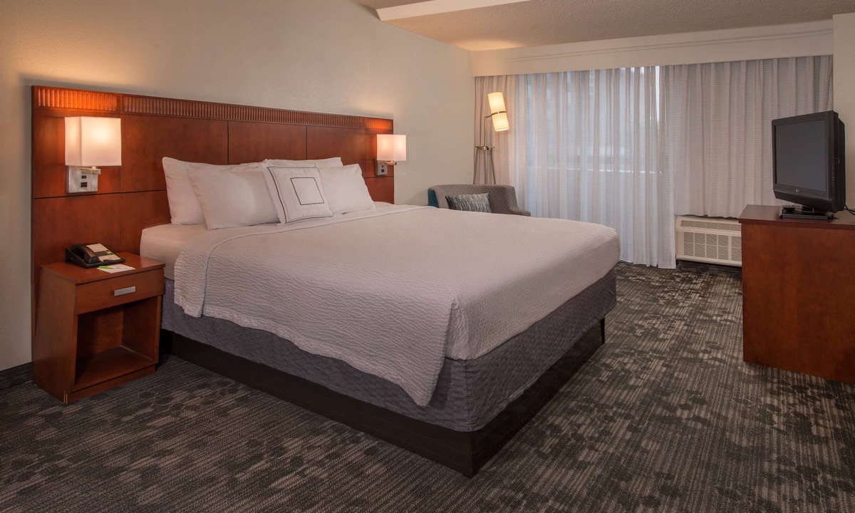 Rosslyn Hotel | Sonesta Select Arlington Rosslyn