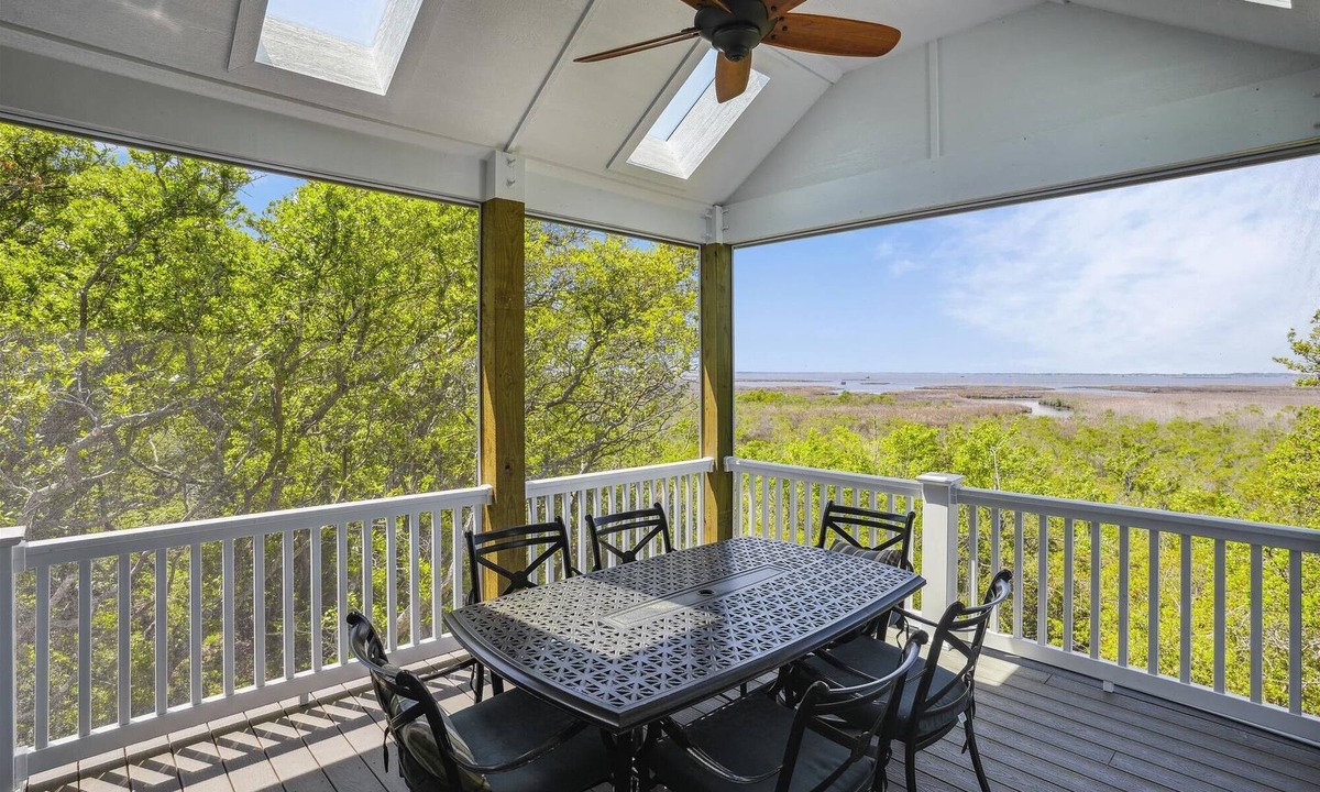 Corolla House | Sound Views, Hot Tub, Village at Ocean Hill, Community Pools