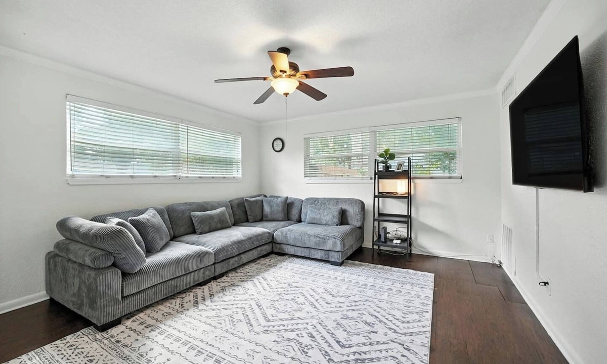 Baldwin House | Spacious 3BR Home w/Yard Near Jacksonville