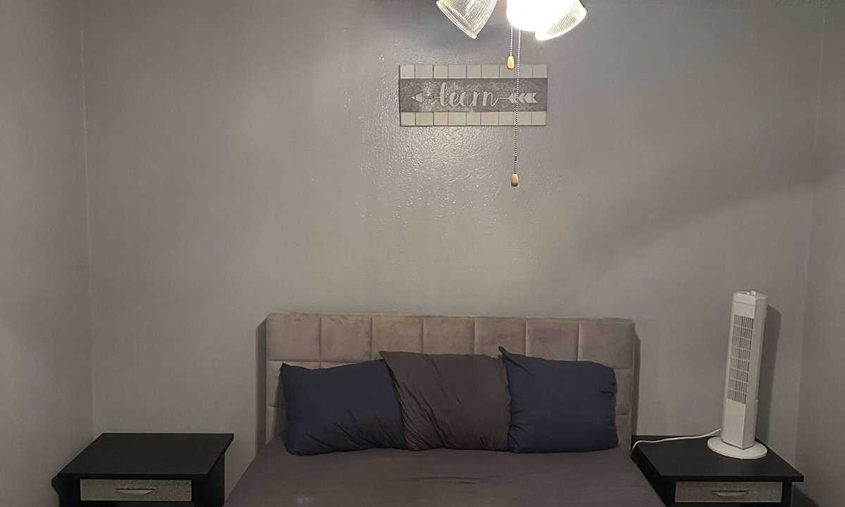 White Rock Hills Apartment | Spacious and secluded 1BR