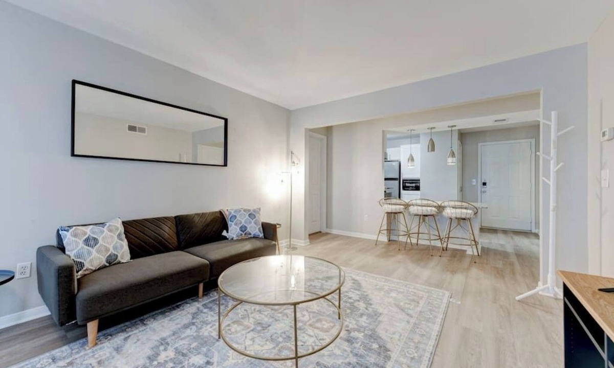 Pleasant Valley Apartment | Spacious home w/heated pool & hot tub