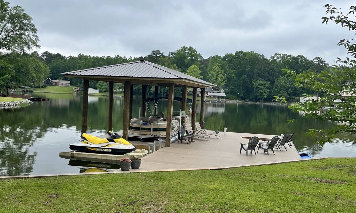 Jacksons' Gap House | SPACIOUS Lakefront Family Retreat on Lake Martin