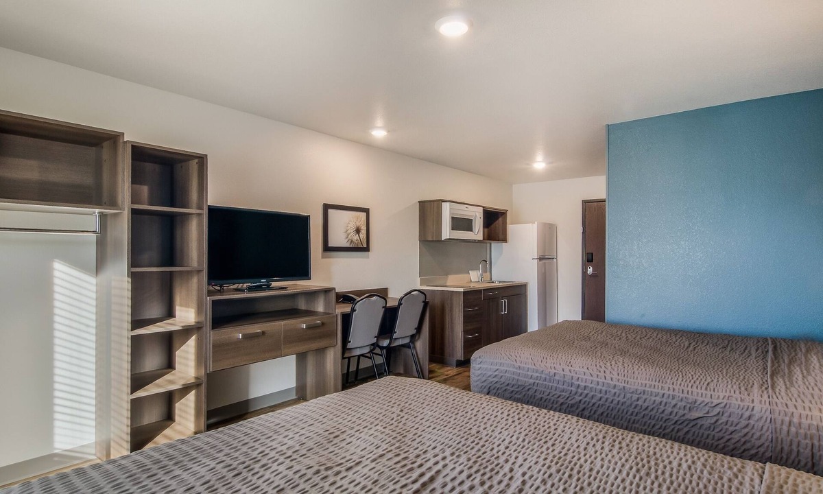 Greenville - Spartanburg House | Spacious Room Near Michelin HQ – Perfect for Business Trips & Extended Stays