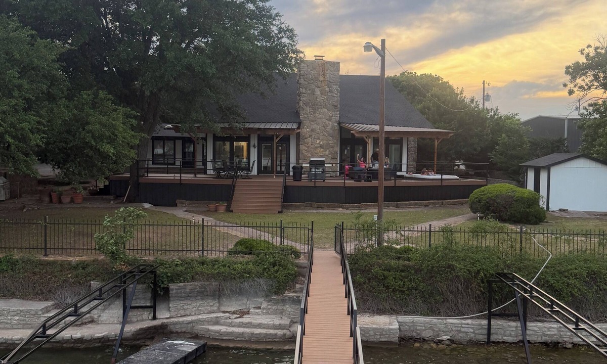 Coleman House | Spectacular Lakefront Retreat with Brand New Double-Decker Dock & Hot Tub!