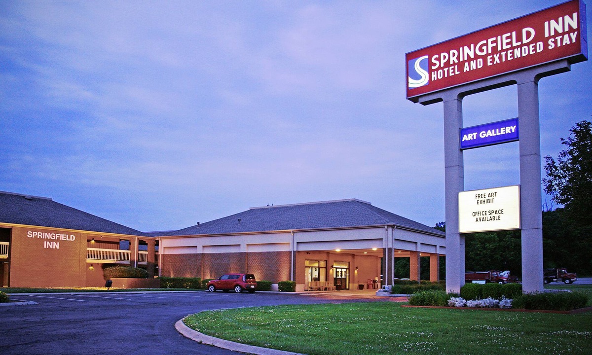 Springfield Hotel | Springfield Inn TN