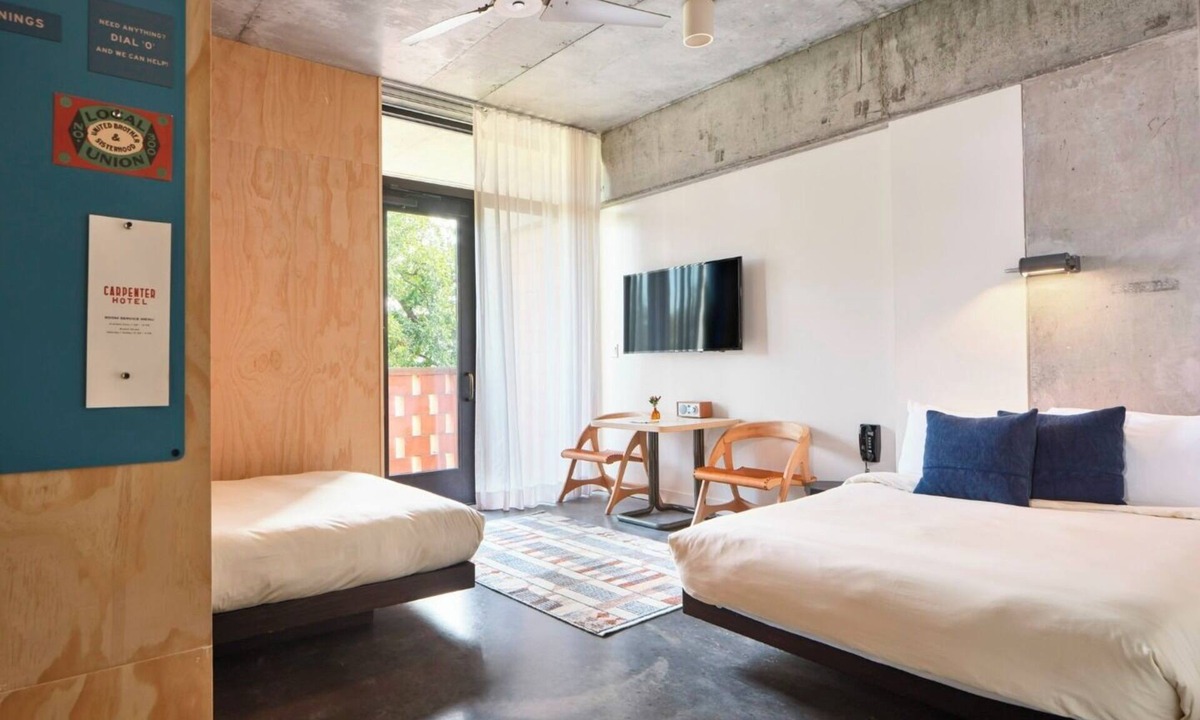 Barton Heights House | Standard Double Room at The Carpenter Hotel, Onsite Outdoor Pool!