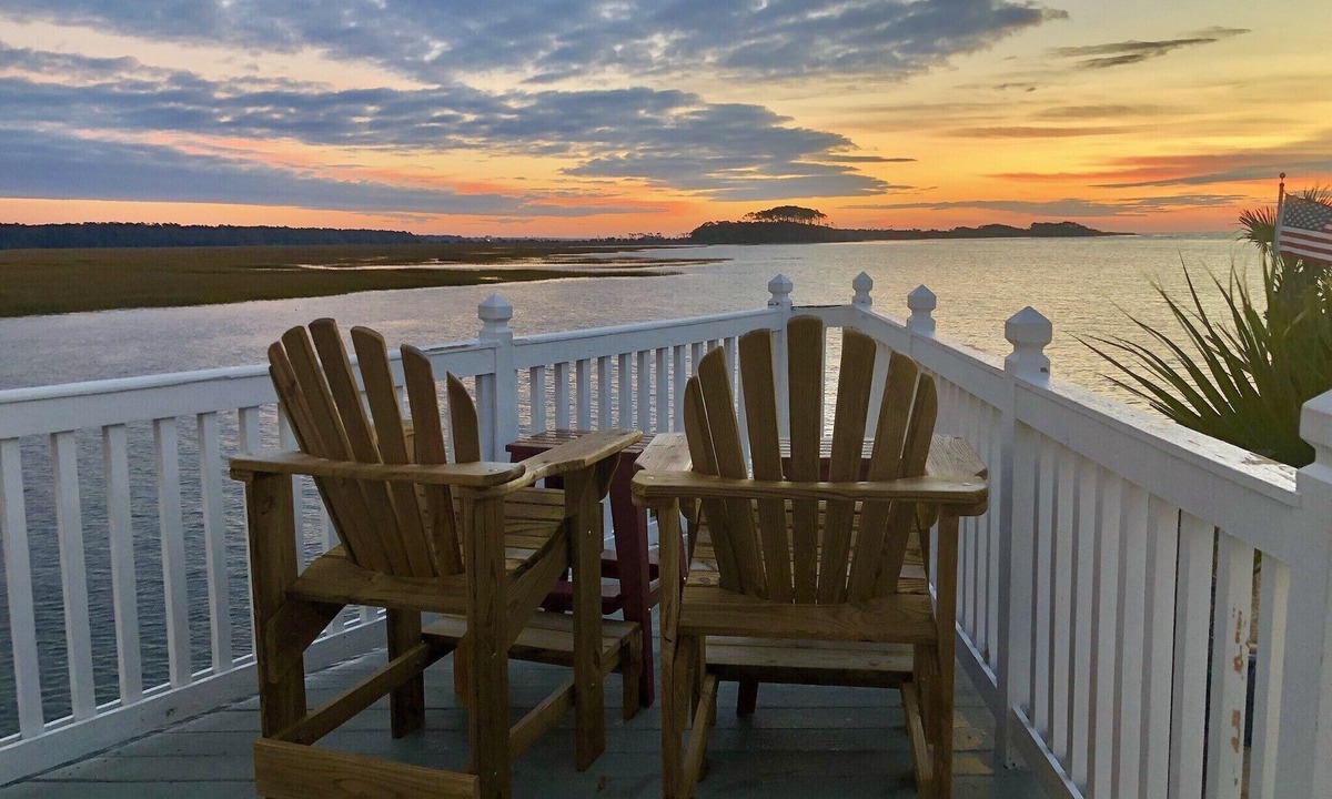 North Myrtle Beach House | Star of the Sea dolphin watch