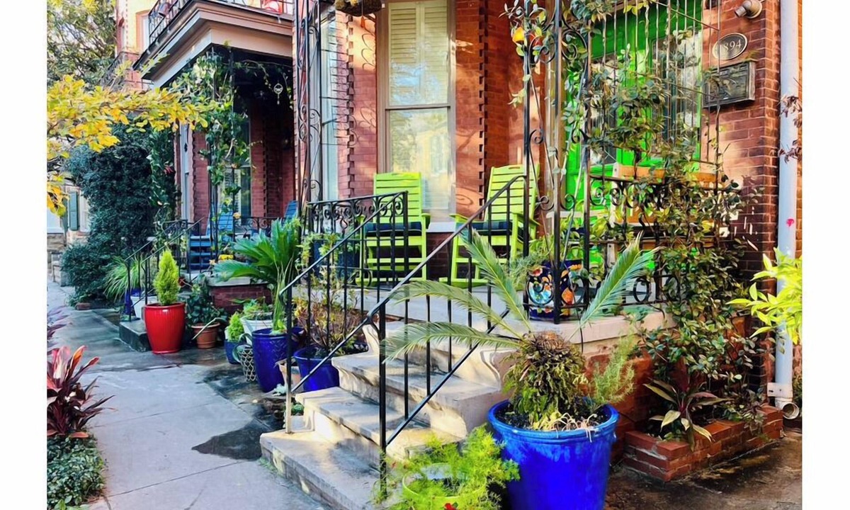Historic District - North House | State St Victorian | 2‑Car Garage | Steps to Broughton | Pets Welcome