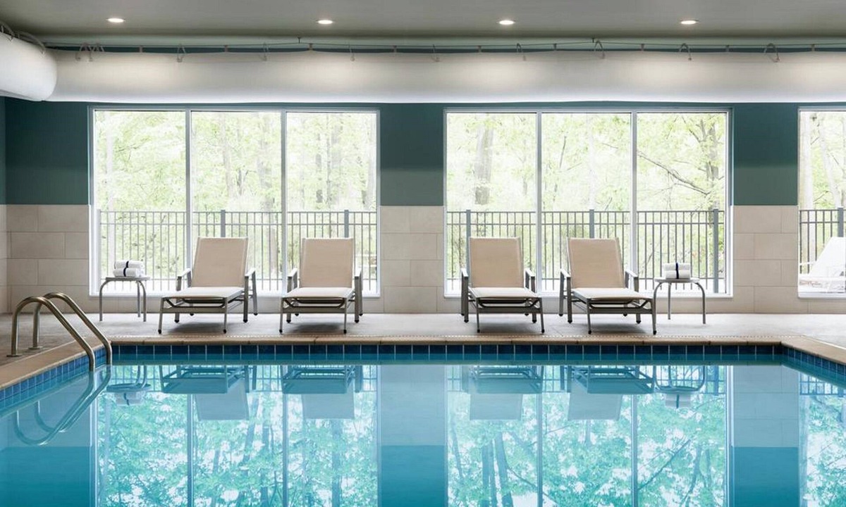 Southfield Hotel | Staybridge Suites Detroit Southfield by IHG