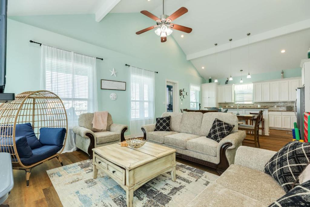 Surfside Beach House | Steps from the Jetty & Beach