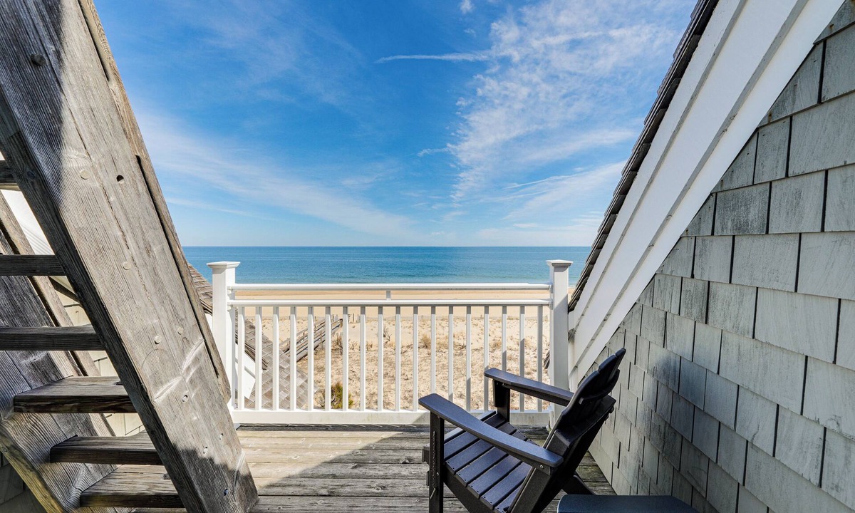 Bethany Beach Cottage | Steps to Shore: Spacious Bethany Beach Retreat
