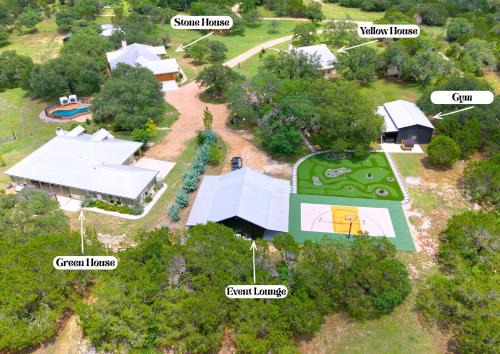Driftwood House | Stillstone Ranch - A Wellness Retreat - Sleeps 32
