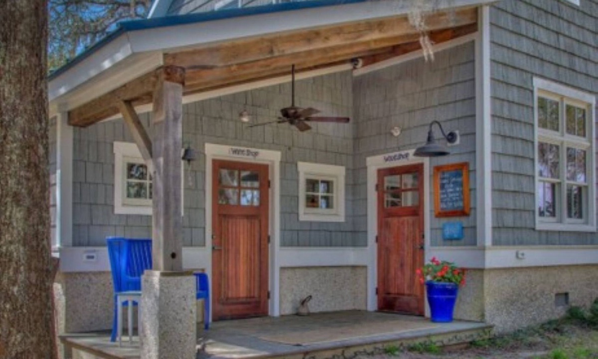 Daufuskie Island House | Studio on Intercoastal waterway with dock