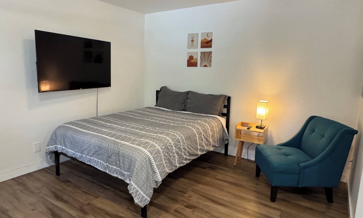 Little Rock Medical District Apartment | Studio Unit All Inclusive Near UAMS Little Rock