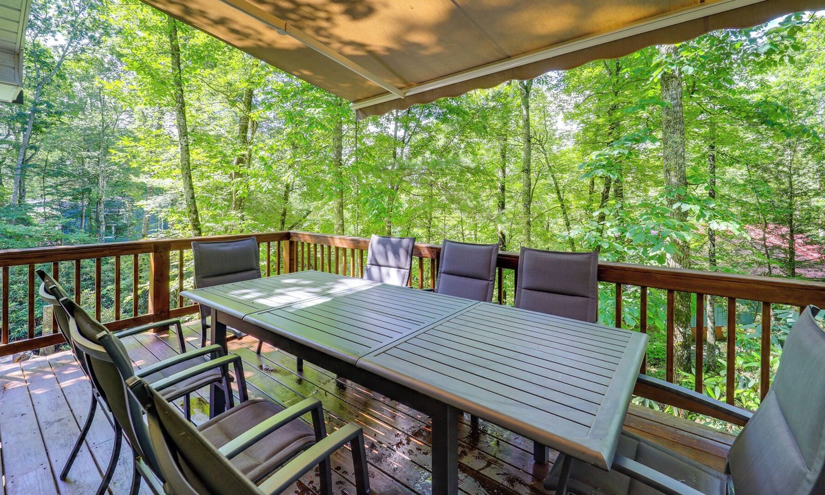 Newland Cottage | Stunning Cottage in the Blue Ridge Mountains!