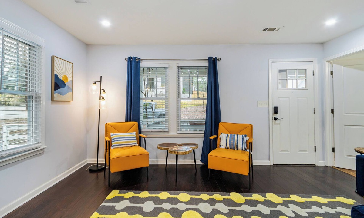 Roswell House | Stylish Retreat w/Fire Pit & Porch