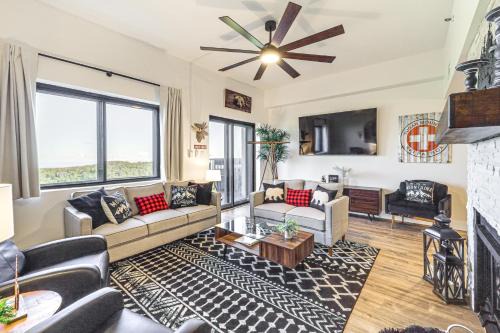 Sugar Mountain House | Sugartop Resort Condo: Grandfather Mountain Views!
