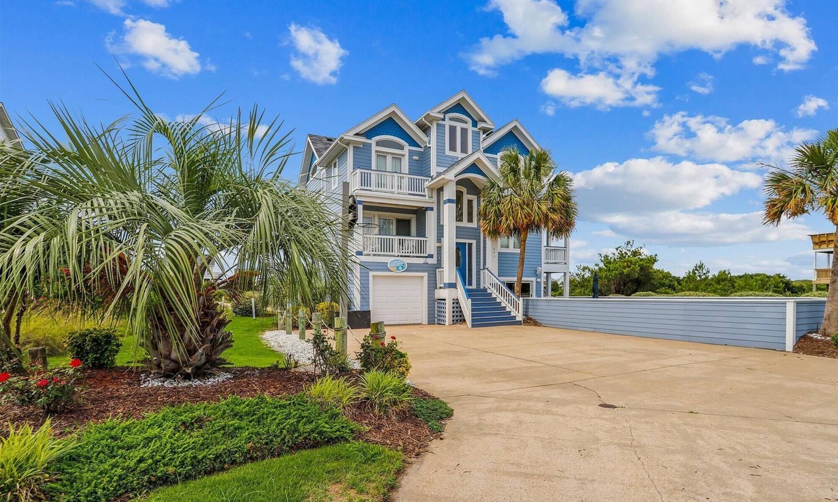 Ocean Sands House | "Summer Splendor" OCEAN VIEWS Private Pool Hot Tub Direct Beach Access!
