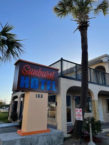 Downtown Myrtle Beach Hotel | Sunburst Hotel