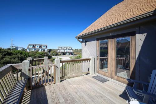 North Topsail Beach Apartment | Sunrise to Sunset Bliss -Welcome to Wicked Salty