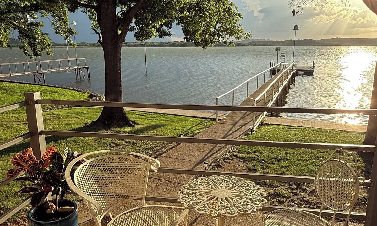 Graford House | Swim Platform + Lakefront Double Deck + Walk to Marina + Near Rocker B