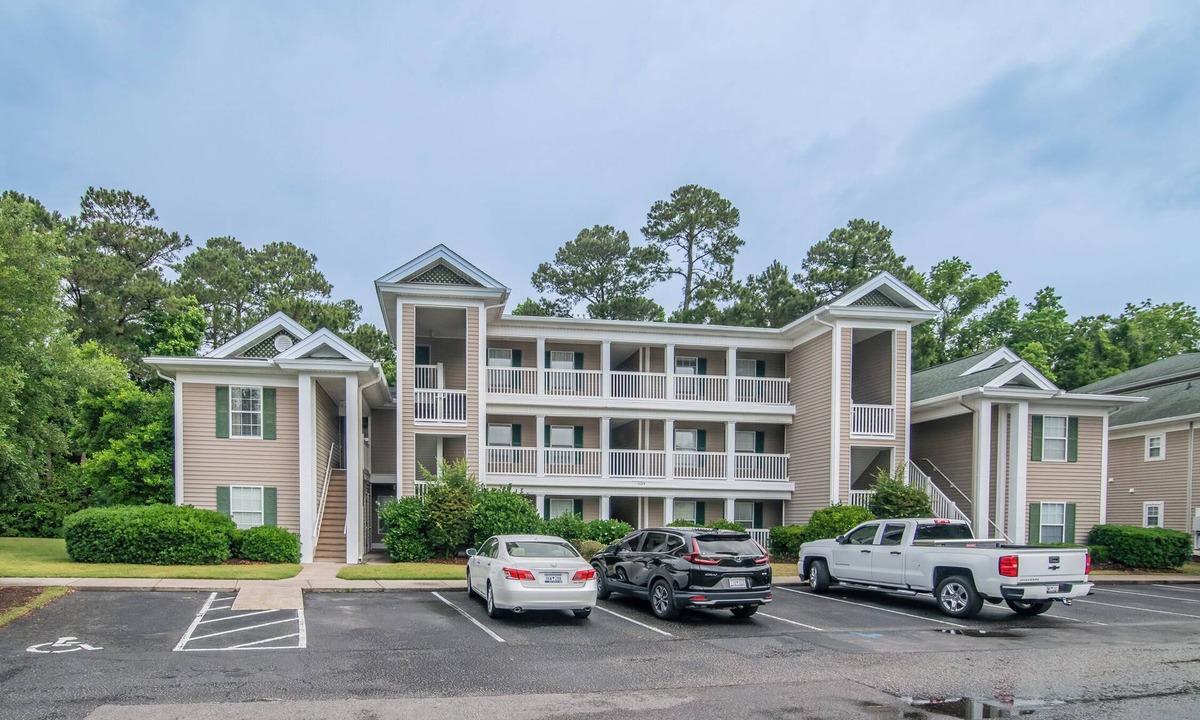 Pawleys Island Condo | TB 29E Great 3 bedroom 3 bath 2nd Floor Condo