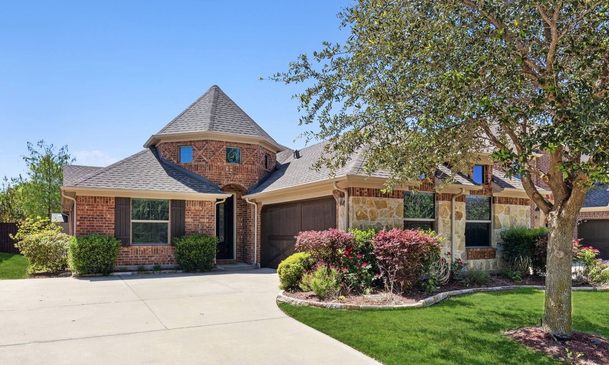 Keller House | TCH - Spacious 4bd/2ba home in Keller with Office