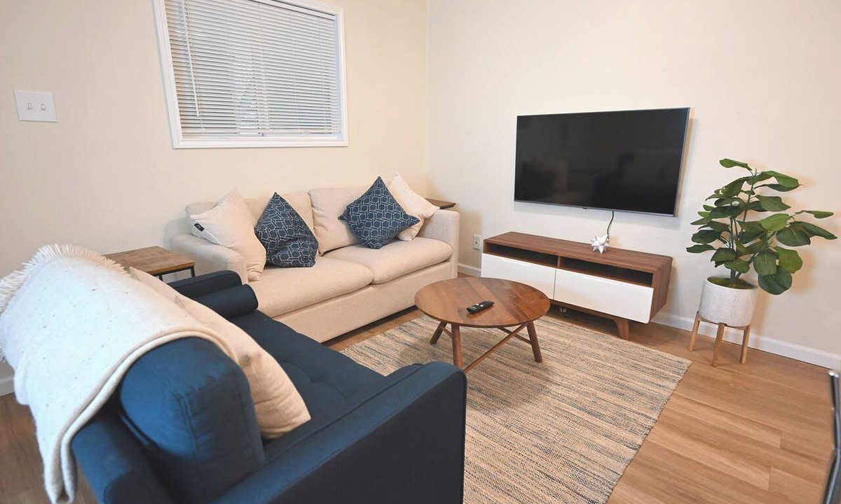 South Lamar Condo | The Austin Vacation