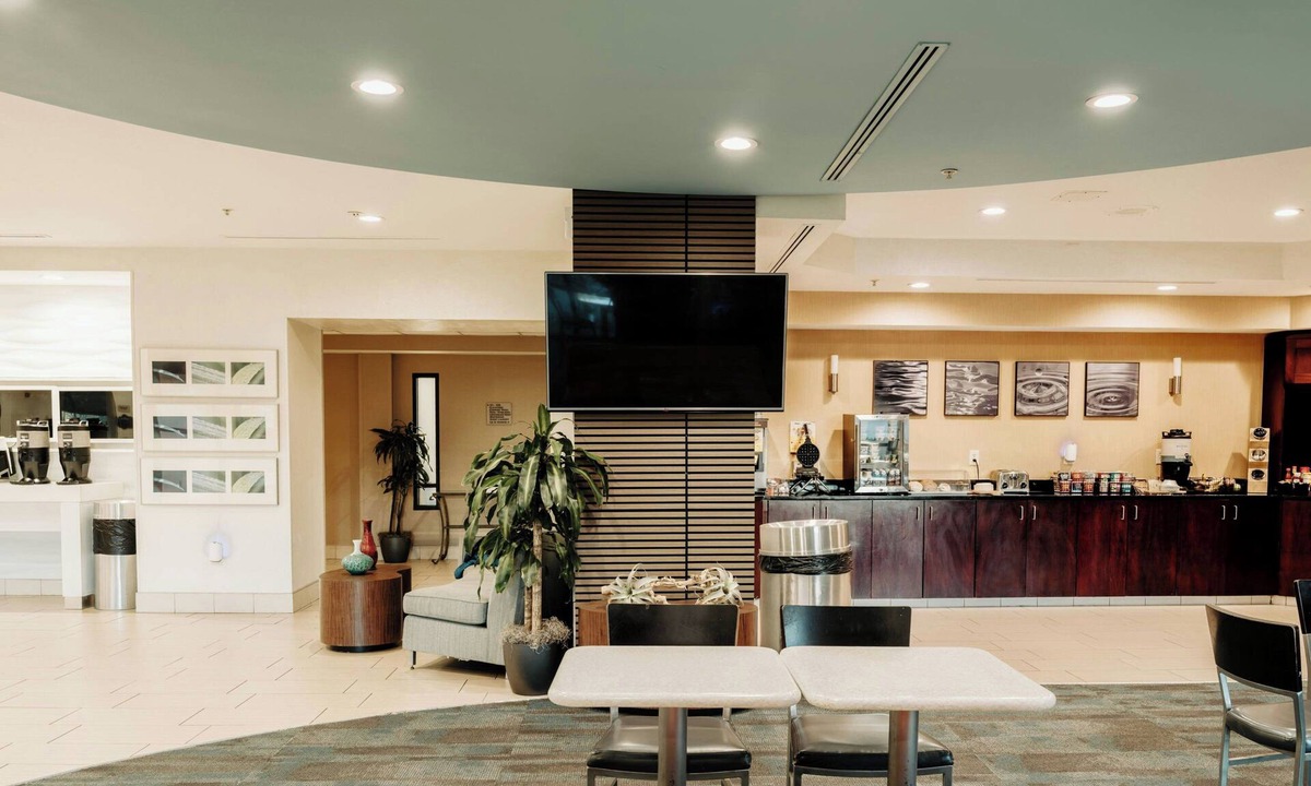 Paw Creek Hotel | The Beacon Charlotte Airport